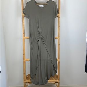 High to low knot tie shirt